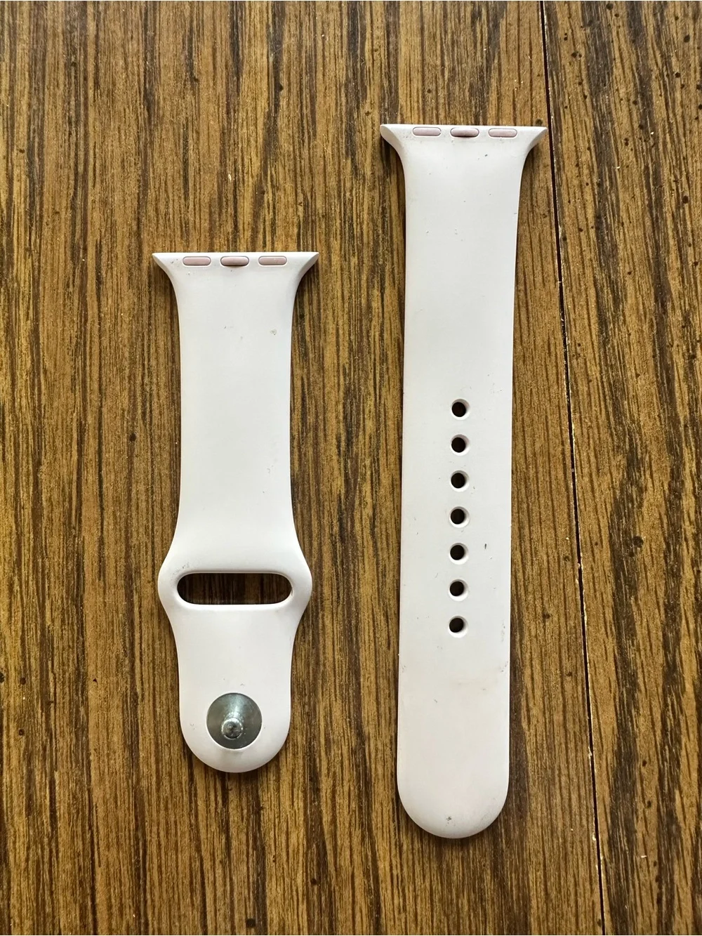 Apple Silicone Sport Watch Band in Soft Pink
